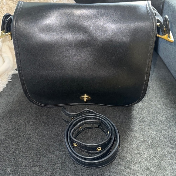 Vintage Coach Stewardess 9525 Black - Picture 1 of 8
